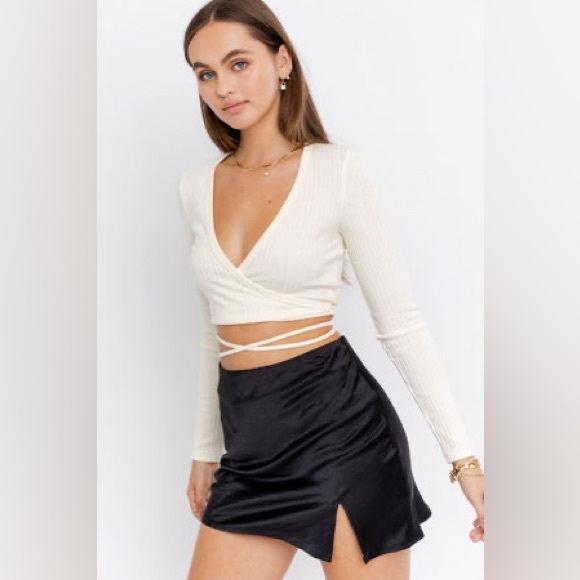 Vanilla Long Sleeve Wrap Top - Picture 4 of 14